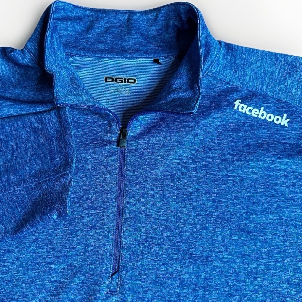 Ogio Facebook Employee Long Sleeve 1/4 Zip Pullover Mens Large Sweater Jacket